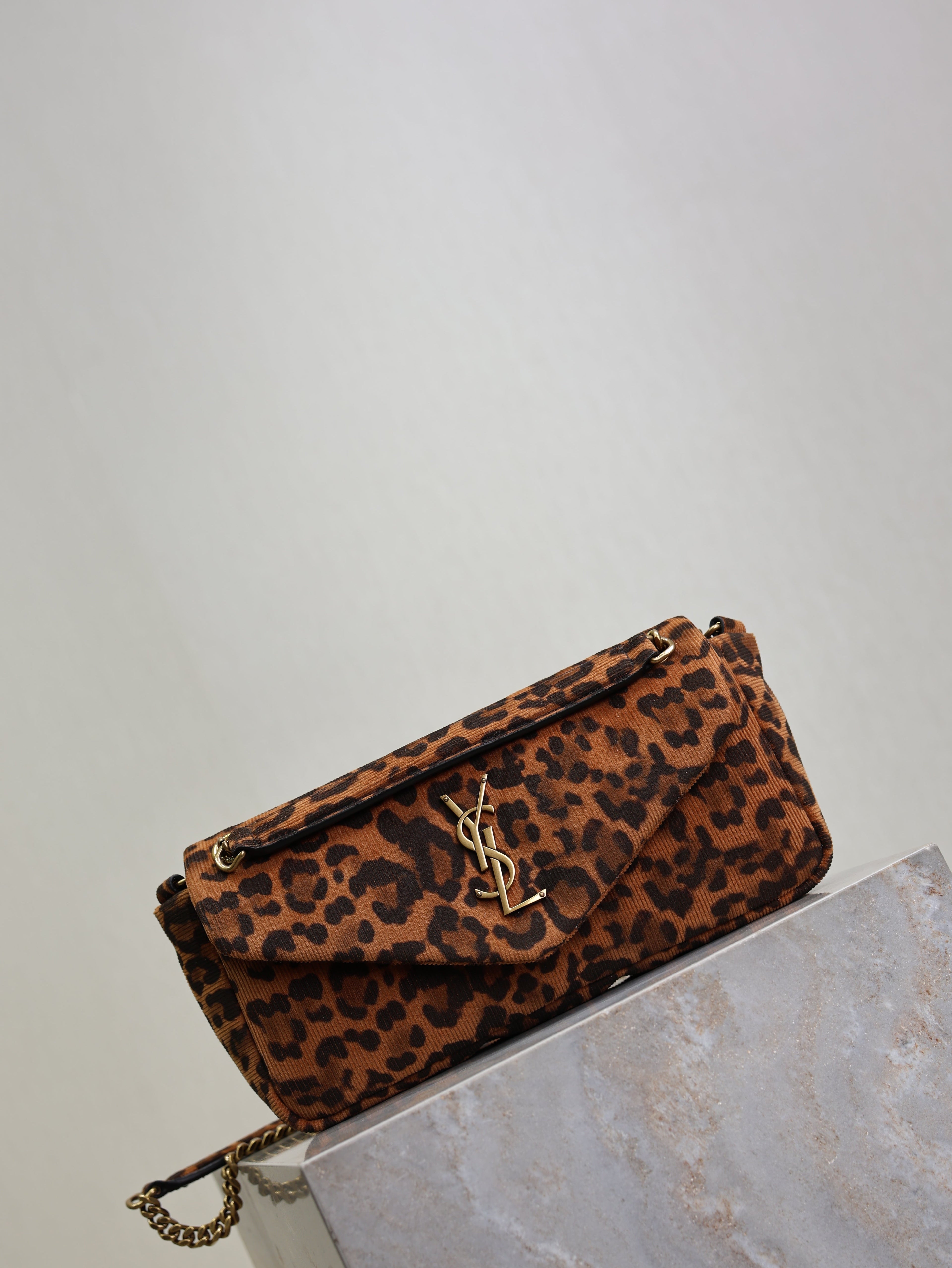 YSL 25S CALYPSO HANDBAG 26 IN BROWN LEOPARD PRINT VELVET GOLD HARDWRE
