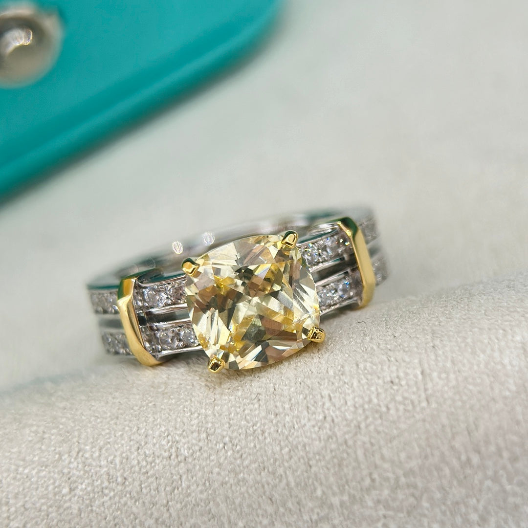 18K Tiffany Schlumberger Stone Ring