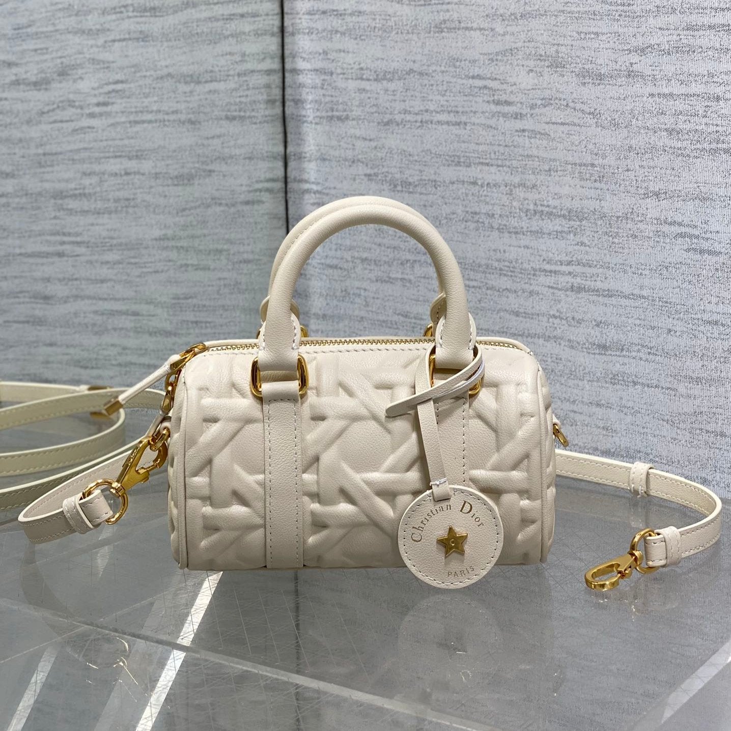DIOR GROOVE 17 BAG IN WHITE CREAM MACROCANNAGE CALFSKIN WITH GOLD HARDWARE