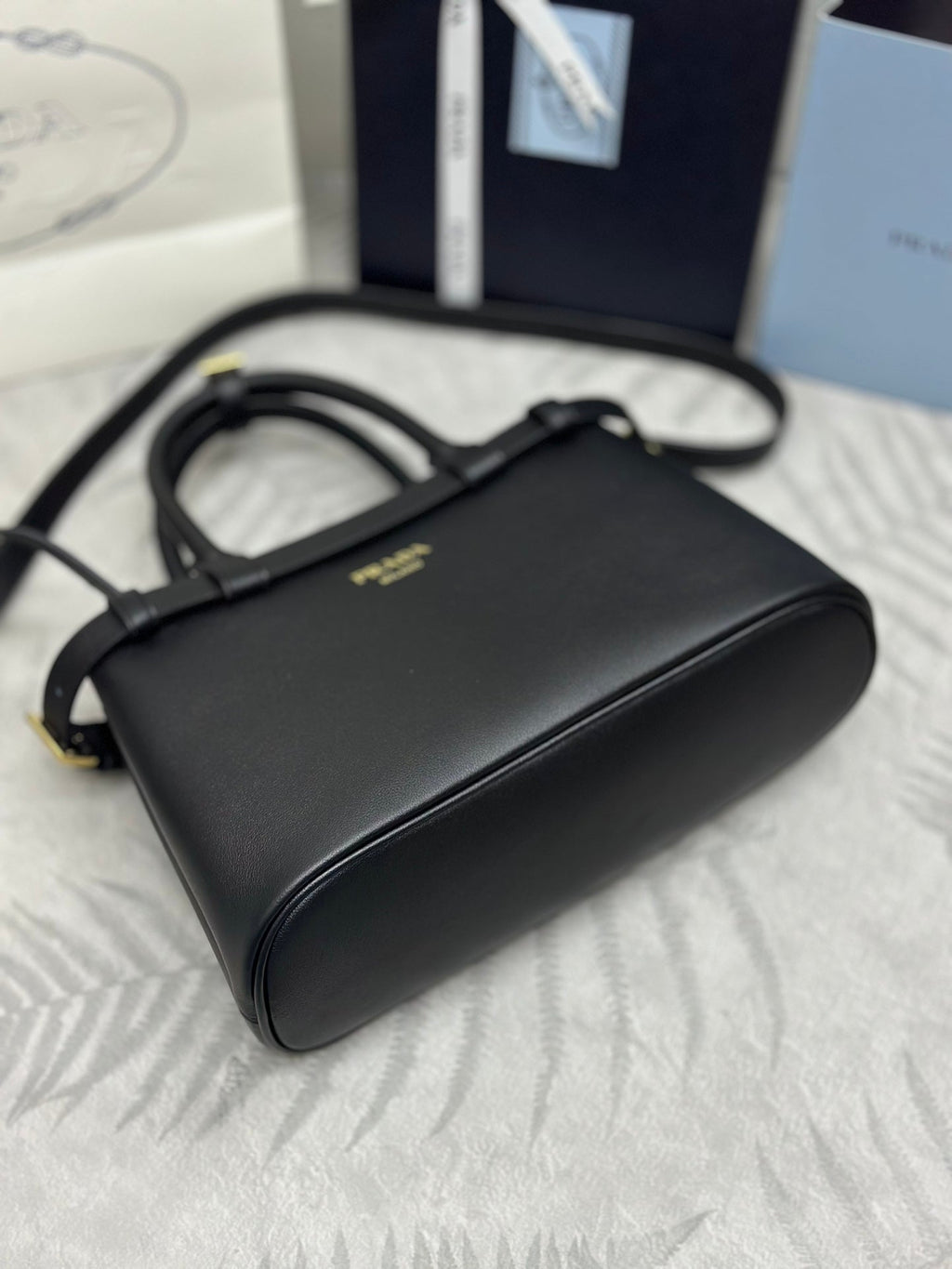 PRADA 25S BUCKLE MEDIUM HANDBAG 28 IN BLACK CALFSKIN GOLD HARDWARE