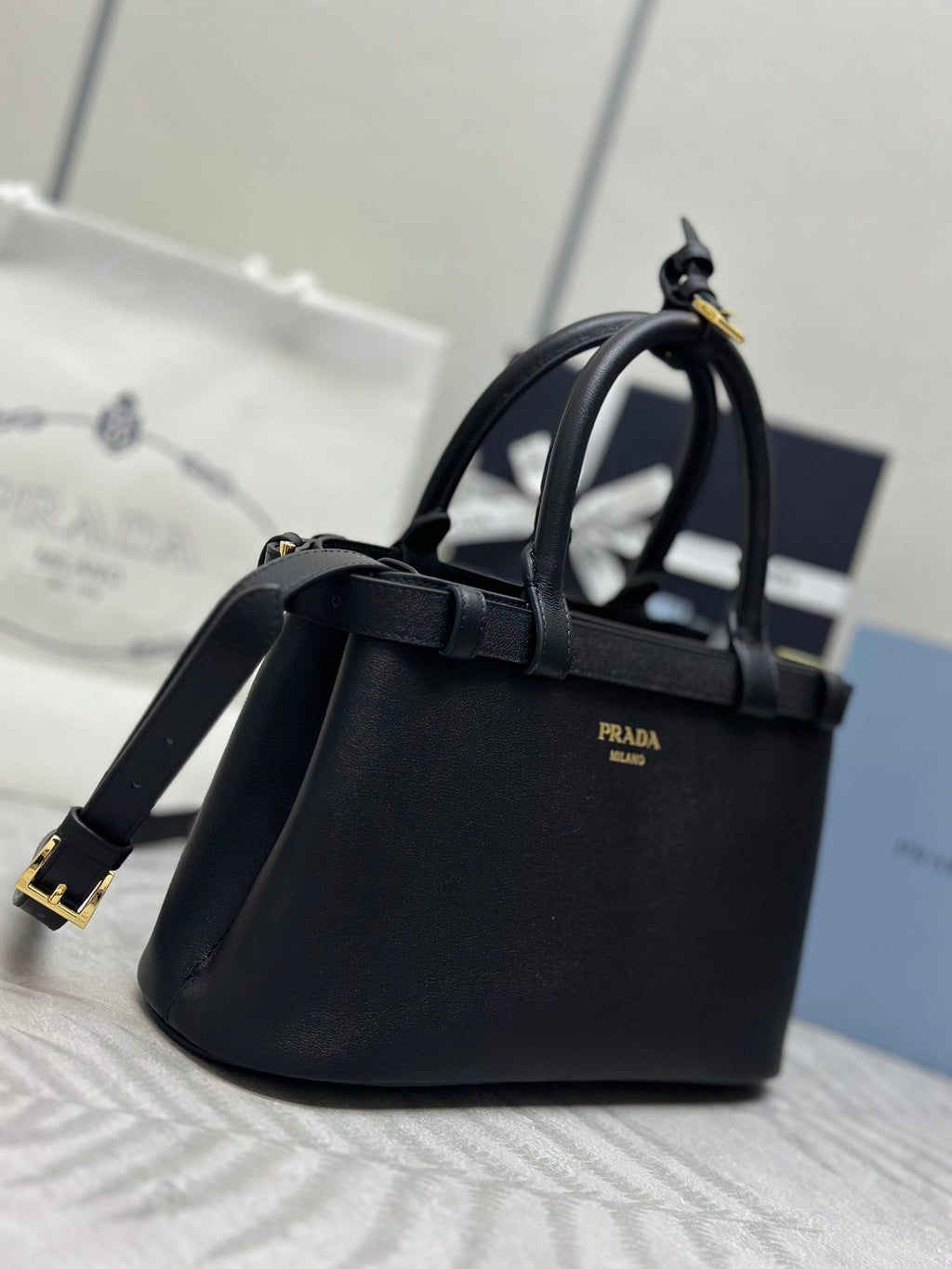 PRADA 25S BUCKLE MEDIUM HANDBAG 28 IN BLACK CALFSKIN GOLD HARDWRE