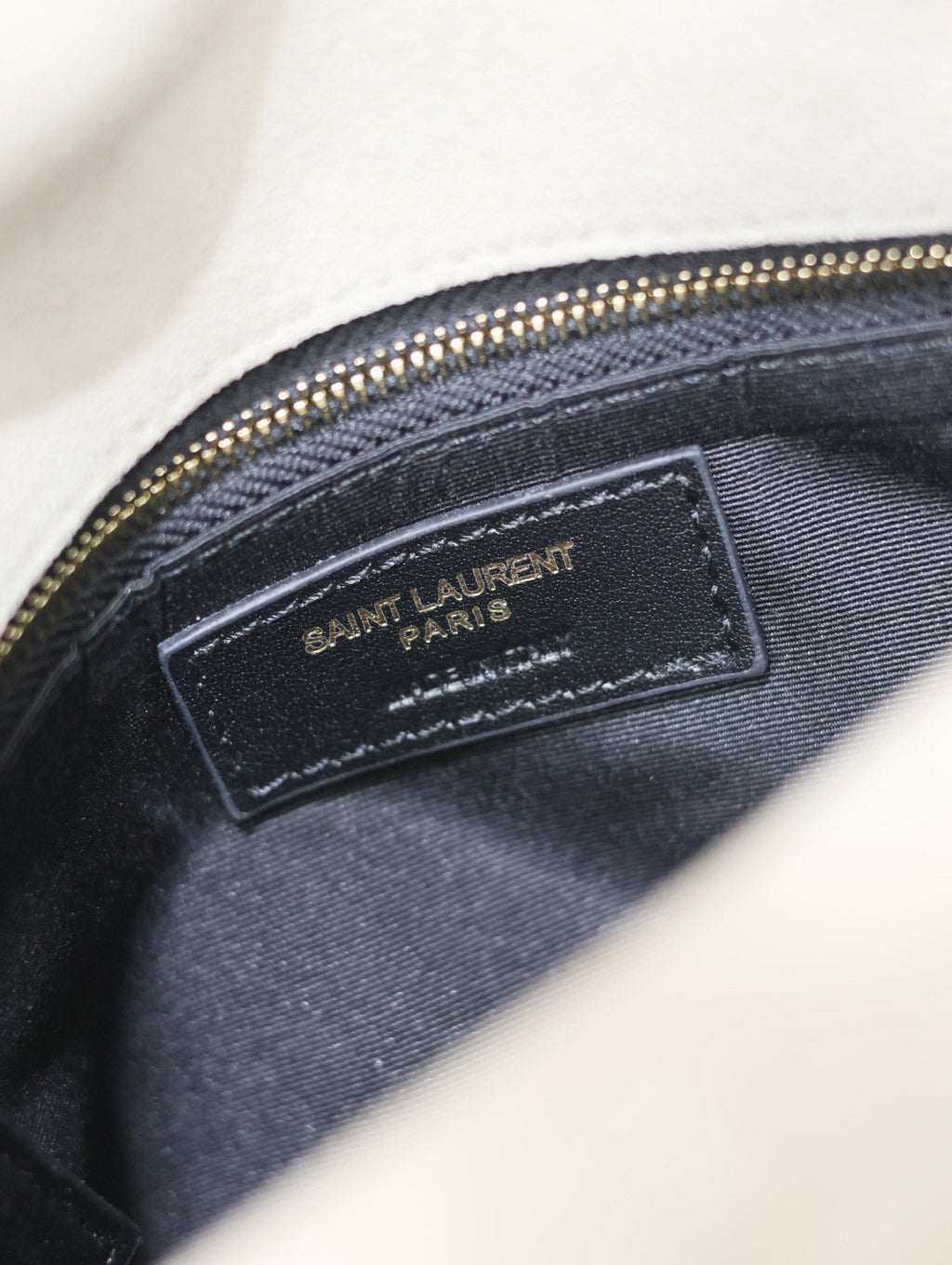 YSL 25S LOULOU PUFFER MM 29 IN SMOKEY TAUPE SUEDE GOLD HARDWARE