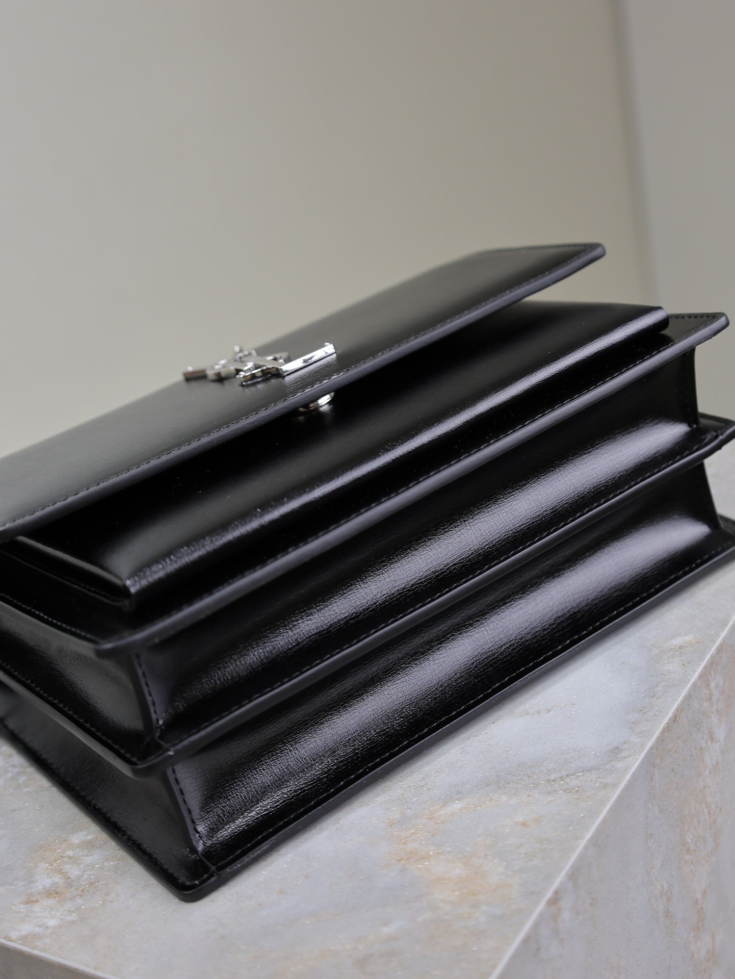 YSL 25S SUNSET BAG 22 IN BLACK CALFSKIN SILVER HARDWARE