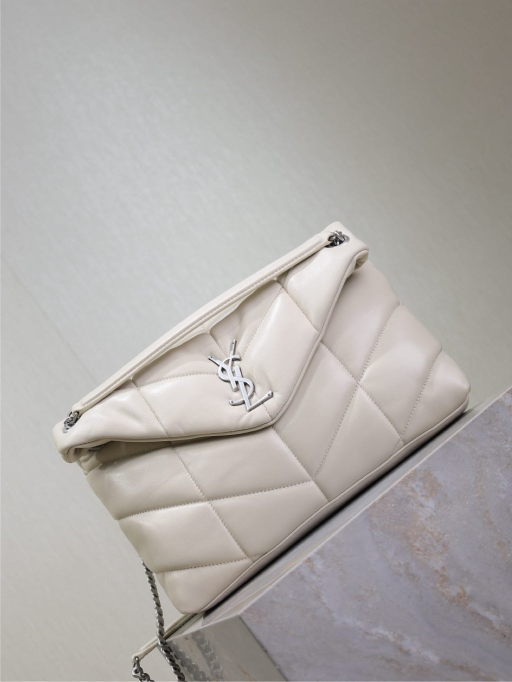 YSL 25S LOULOU PUFFER GM 35 IN SMOKEY TAUPE CALFSKIN SILVER HARDWARE